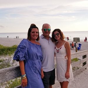 Meet your Posher, Farrah